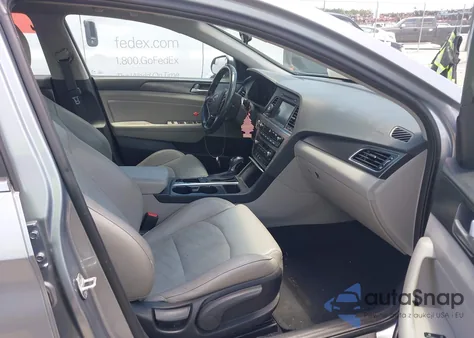 2017 Hyundai Sonata Sport from USA, damaged, VIN 5NPE34AF9HH488175